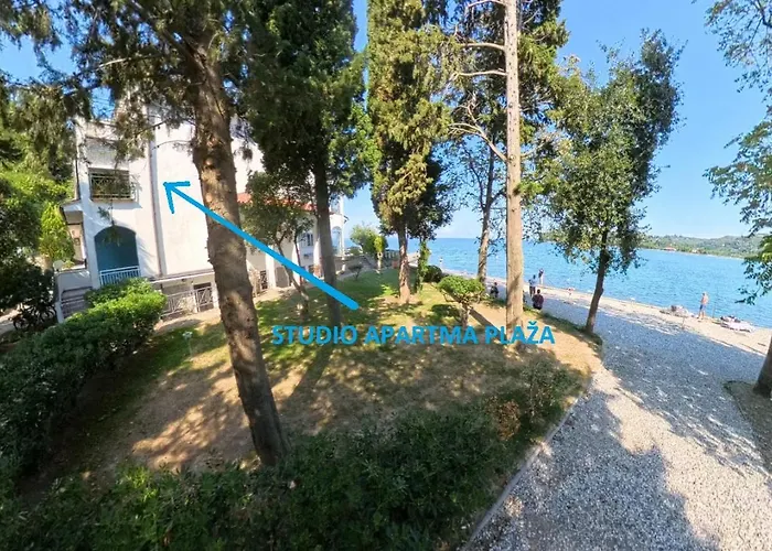 Apartma Plaza דירה בפורטורוז